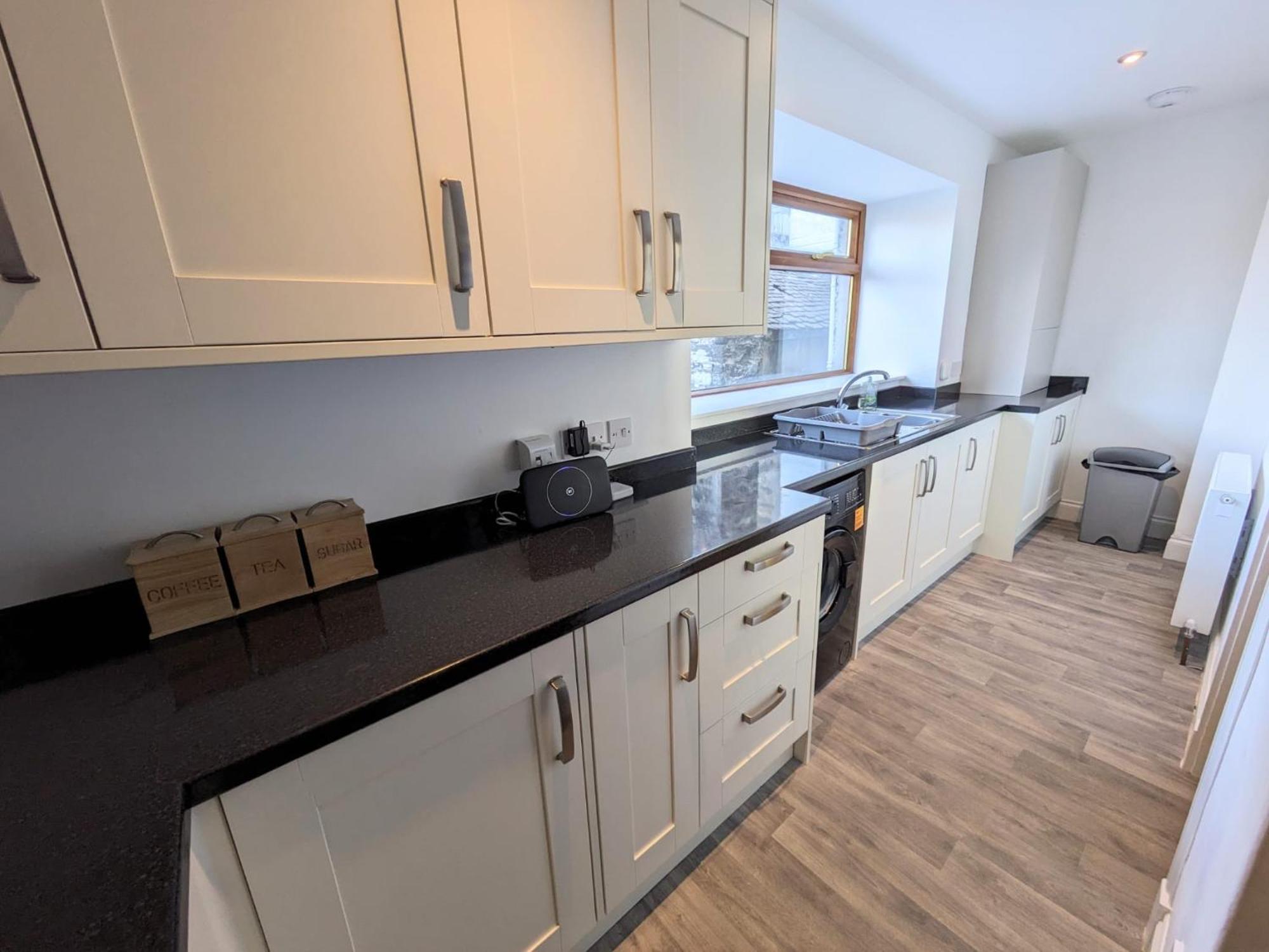 2 Bedroom Townhouse With Seaview On The Nc500 Wick Wick  Exteriör bild